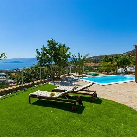 Blue Waves Villa